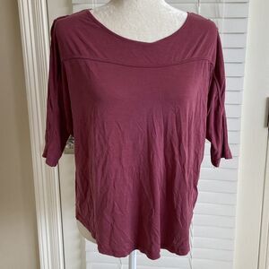 Naked Zebra Sz Small Plum Purple Maroon Career Blouse Top Short Sleeves